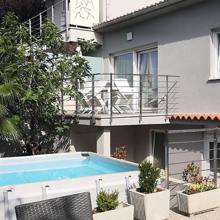 אומאג Villa Danex Premium מראה חיצוני תמונה